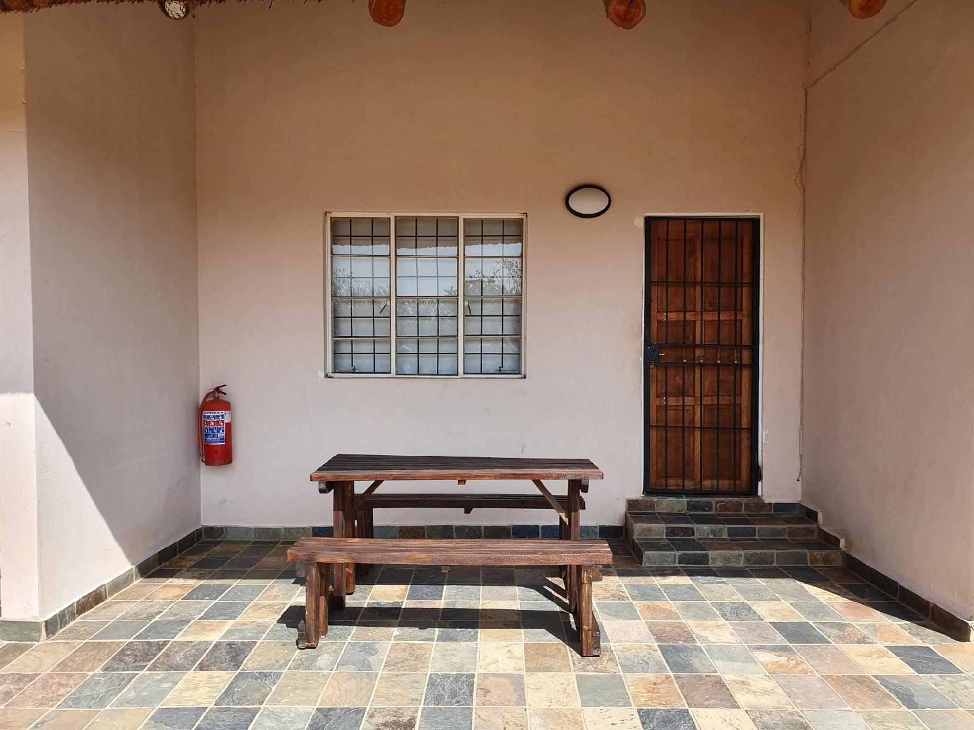 Lagai Roi Guesthouse Boshoek Exteriér fotografie